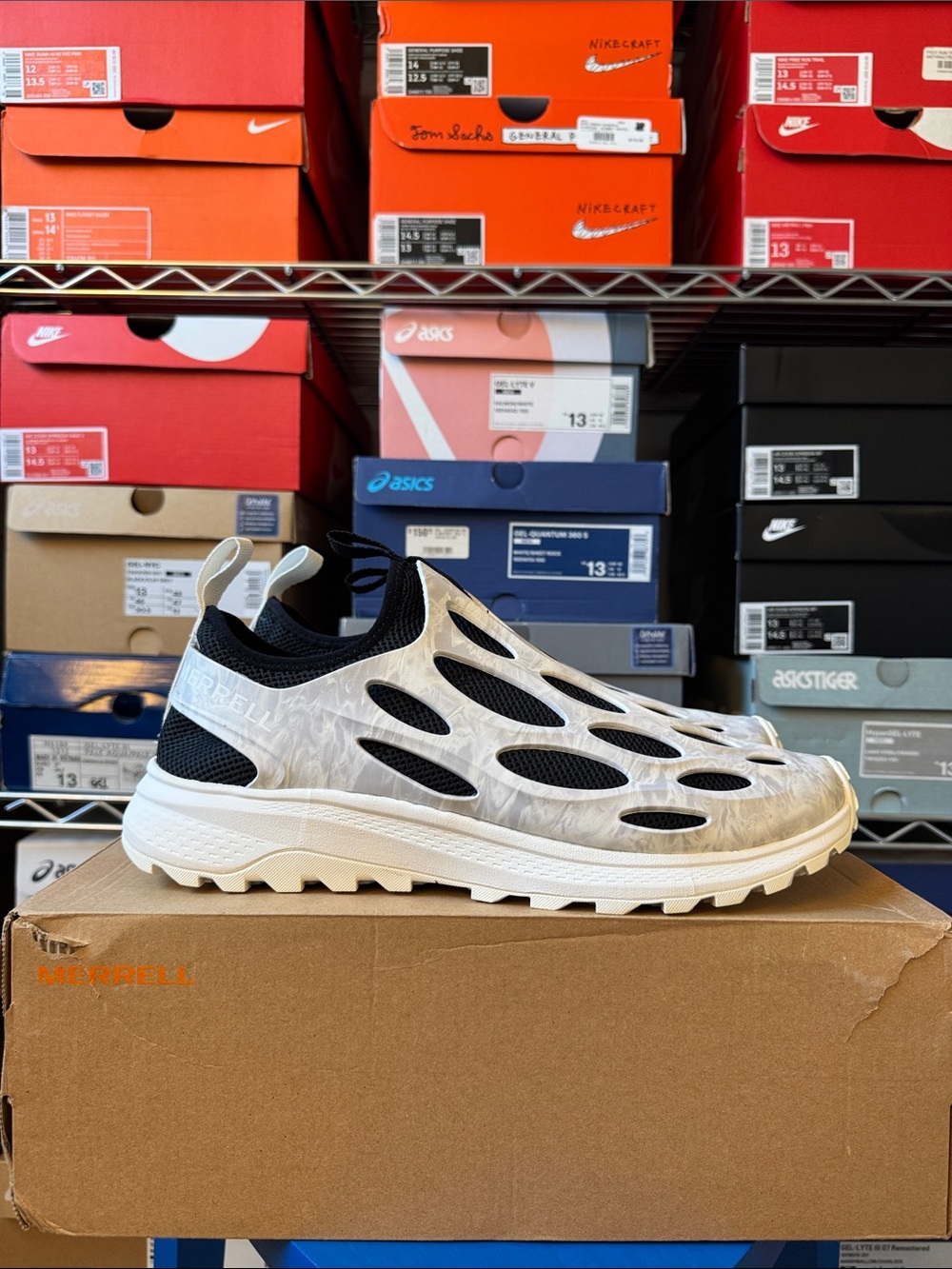 Merrell Hydro Runner - White/Black - Men’s Size 13
